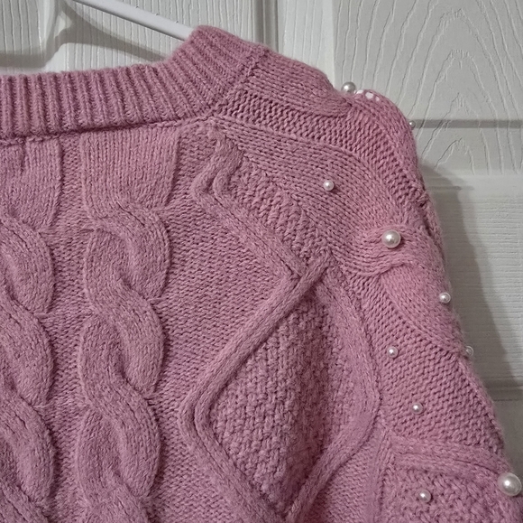 NWT Pink Pearl Embellished Boxy Fit Crewneck Knit Sweater by Francesca's. - Picture 12 of 13